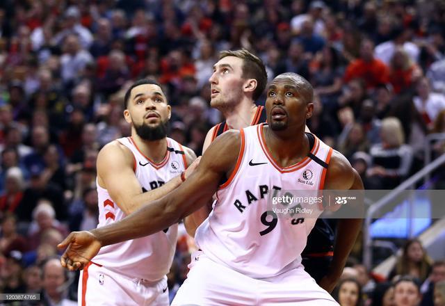 足球发展的 足球发展的